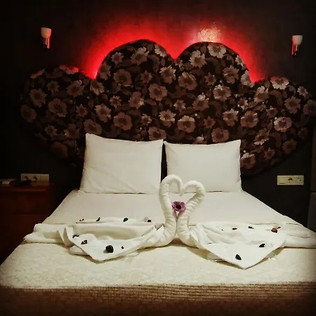 Motel Kuecuek Ev Motel Sile